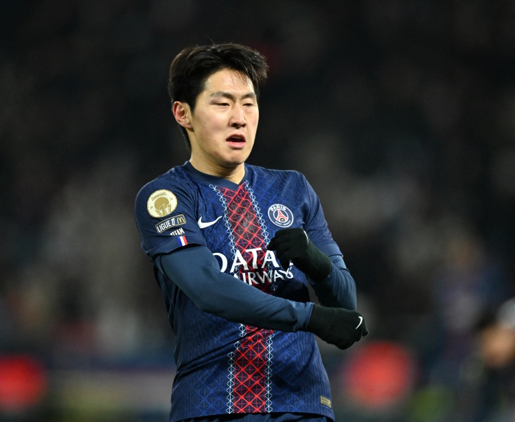 kaiyun-巴黎官方：恩贾恩图继续进行个人康复计划，李刚仁恢复合练